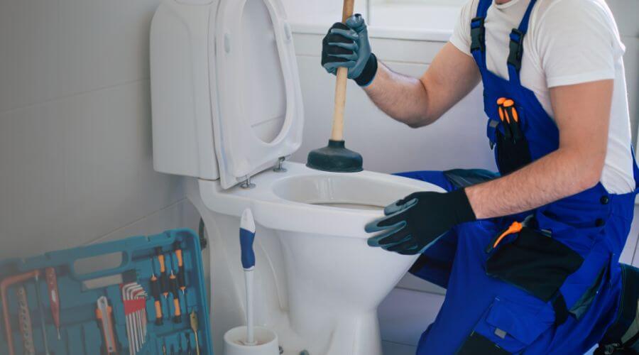 Professional water heater repair in Alvord, TX